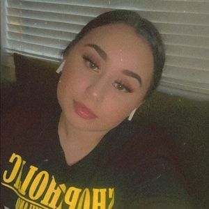 Meet your Posher, Miranda